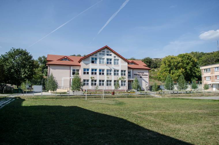 Megújulva várja a diákokat a székelykeresztúri Orbán Balázs Gimnázium