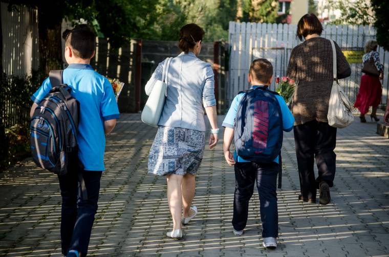 Ezeket tanácsolják a rendőrök a diákoknak és szülőknek