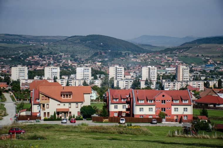 Ingatlanpiac 2019-ben: stagnáló árak várhatók