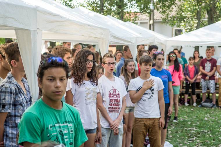 A remény kis embereivel találkoztunk