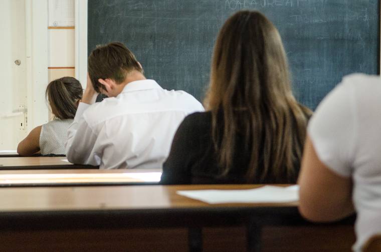 Kezdődnek az érettségi írásbeli vizsgái