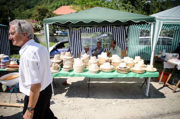 Szalmakalap-fesztivál és tűzoltónapok Udvarhelyszéken