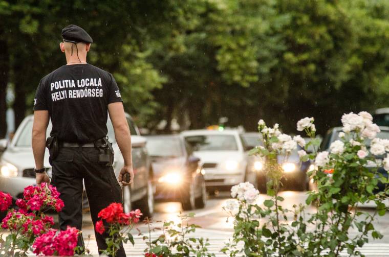 Egy helyi rendőr híján egyelőre nem lesz éjszakai őrjárat