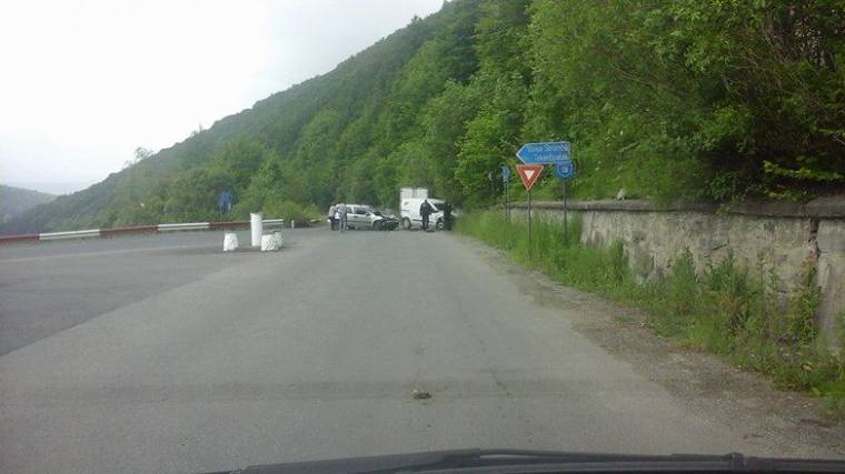 Két utas megsérült a zeteváraljai víztározónál