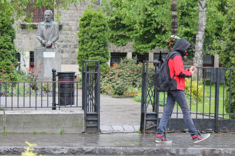 Szülőföldön magyarul: jövő nyárra kapják meg az oktatási-nevelési pénzt a diákok