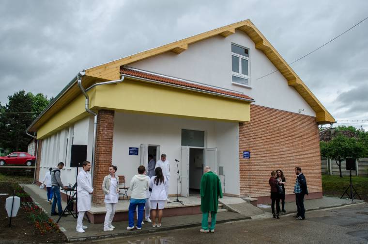 Még egy kórháziosztály-átadó – ez is Udvarhelyen