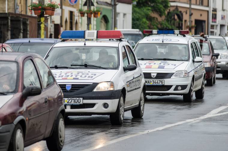 Autós üldözés után fogták el a járműtolvajt