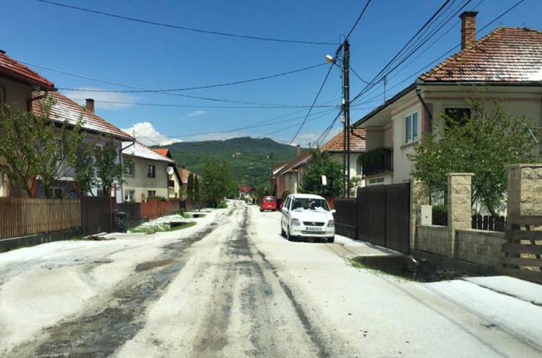 Mintha lehavazott volna: jégeső Udvarhelyszéken