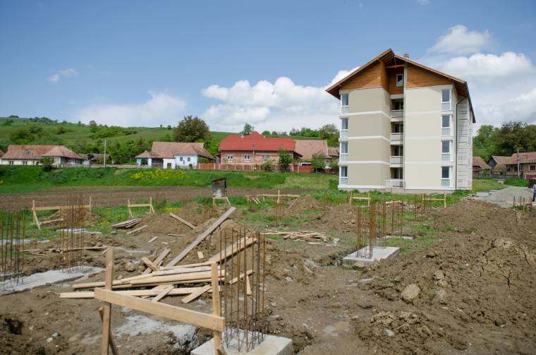 Óvodát építenek az ANL-tömbházhoz Nagygalambfalván