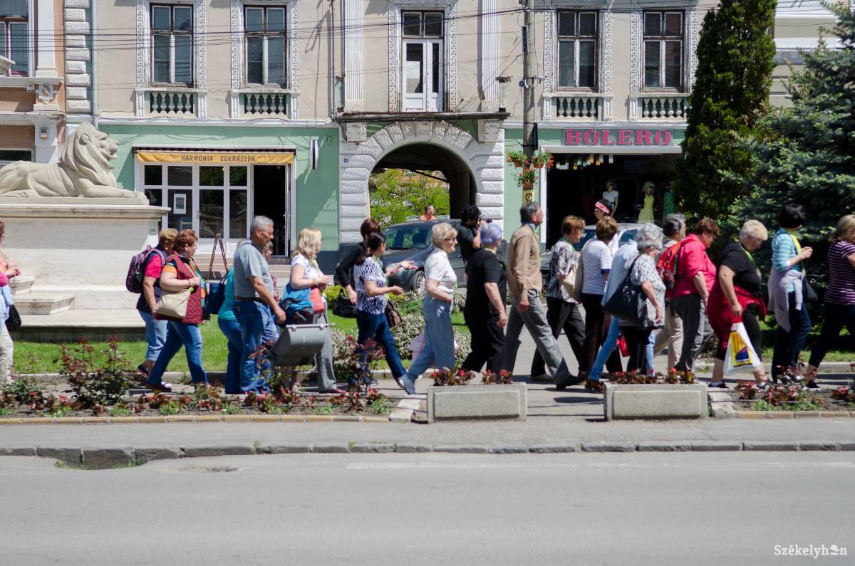 Többen jönnek. A vállalkozók szövetsége kevesli a hivatalos adatokban közölt turistalétszámot •  Fotó: Barabás Ákos