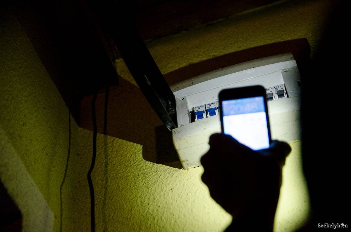 Áramszünet keserítette meg a szárhegyiek életét szombaton. Képünk illusztráció •  Fotó: Barabás Ákos