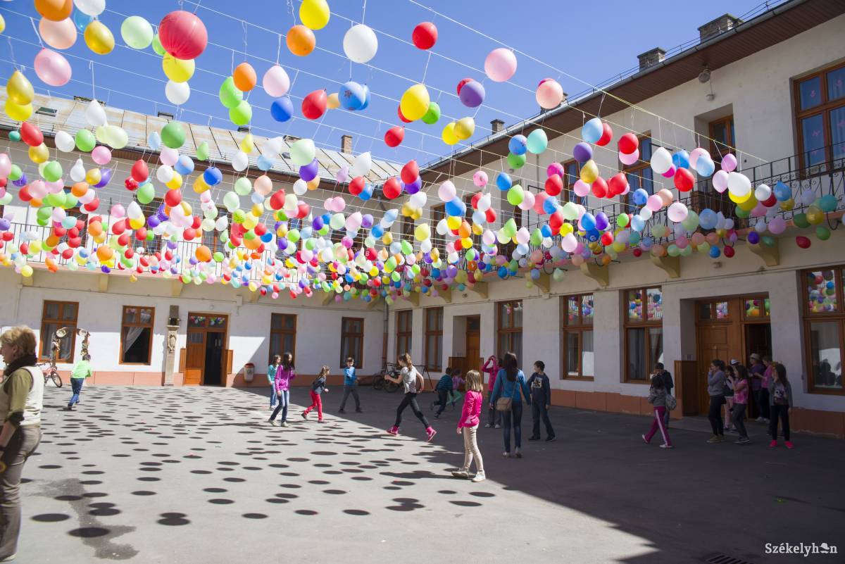 &bullet;  Fotó: Dávid Anna Júlia