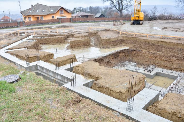 Építkezési engedélyek: online ügyintézést javasolnak