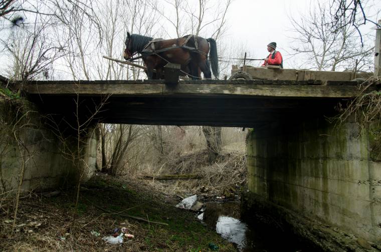 Javuló infrastruktúra új hidakkal, átkelőkkel