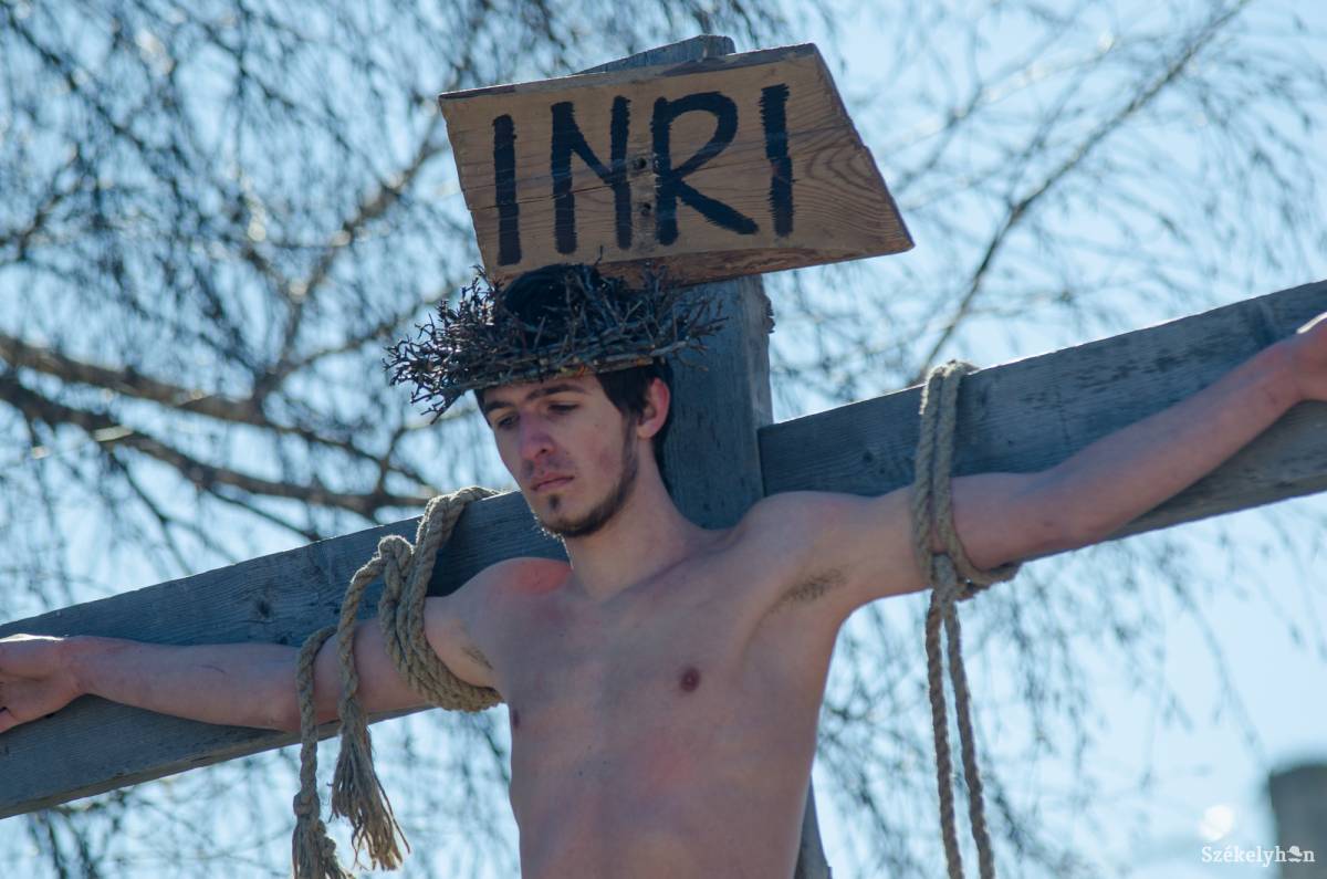 &bullet;  Fotó: Barabás Ákos