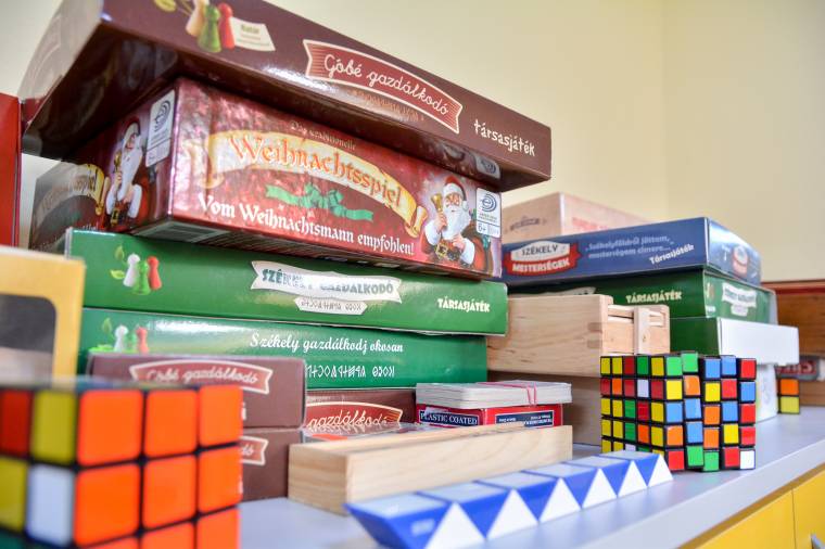 Játékokat gyűjtenek a rászoruló csíki gyerekeknek