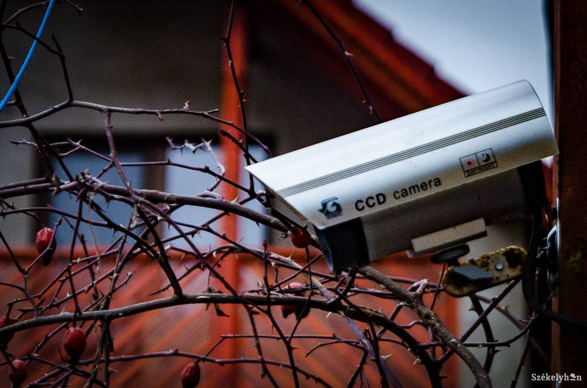 Nehezebb lesz elbújni a hatóságok elöl •  Fotó: Barabás Ákos