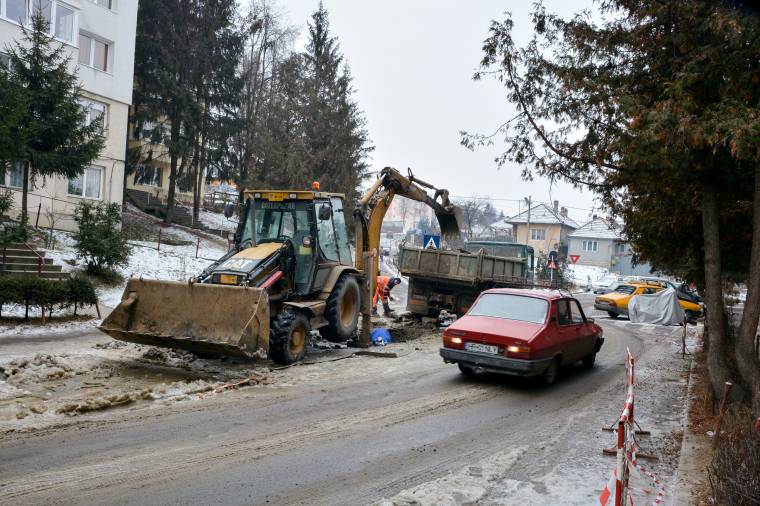 Otthagyott autók akadályozták a hibaelhárítást