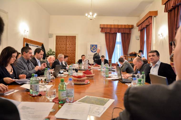 Belenéztünk az udvarhelyi önkormányzati képviselők zsebébe