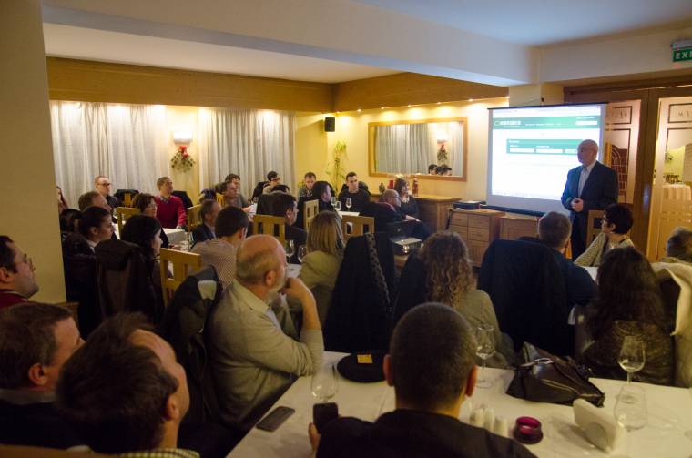 Nem lesznek leépítések az Elan Triónál