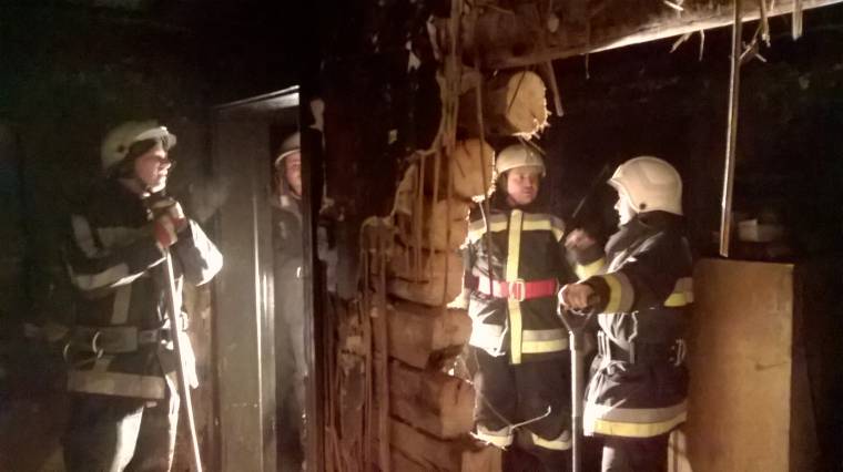 Lakhatatlanná vált a tűz után a ház