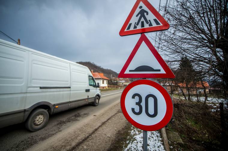 Ezekre az újévi intézkedésekre érdemes odafigyelni gépjármű-tulajdonosként