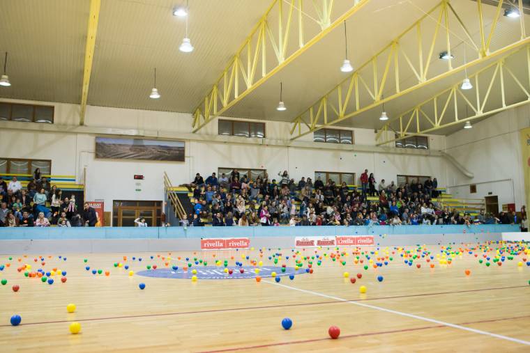 Idén igazán nagyot dobtak a floorballosok akcióján