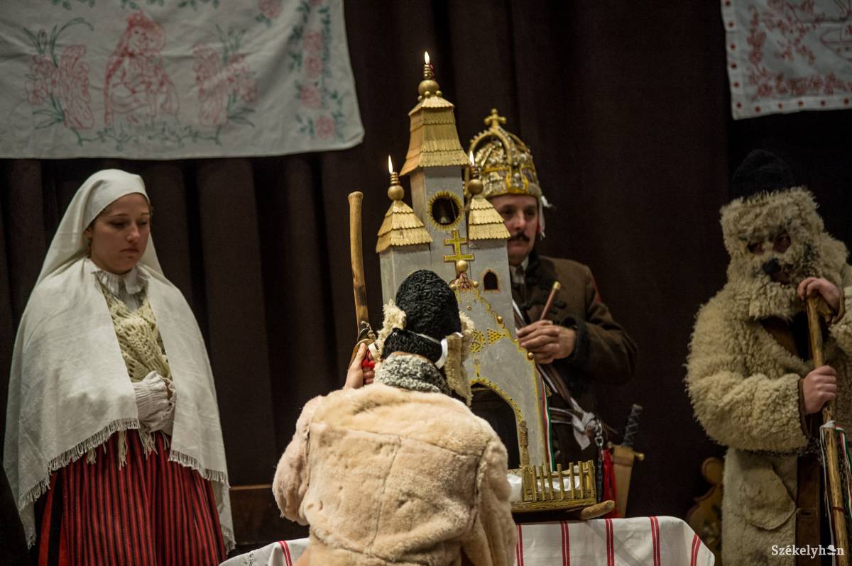 &bullet;  Fotó: Barabás Ákos