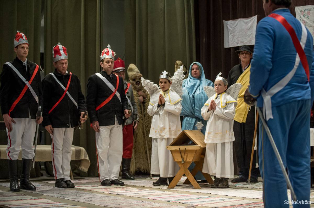 &bullet;  Fotó: Barabás Ákos