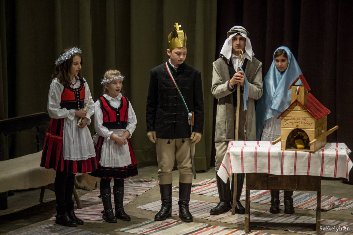 &bullet;  Fotó: Barabás Ákos