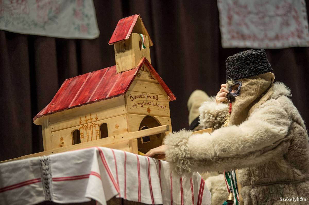 &bullet;  Fotó: Barabás Ákos