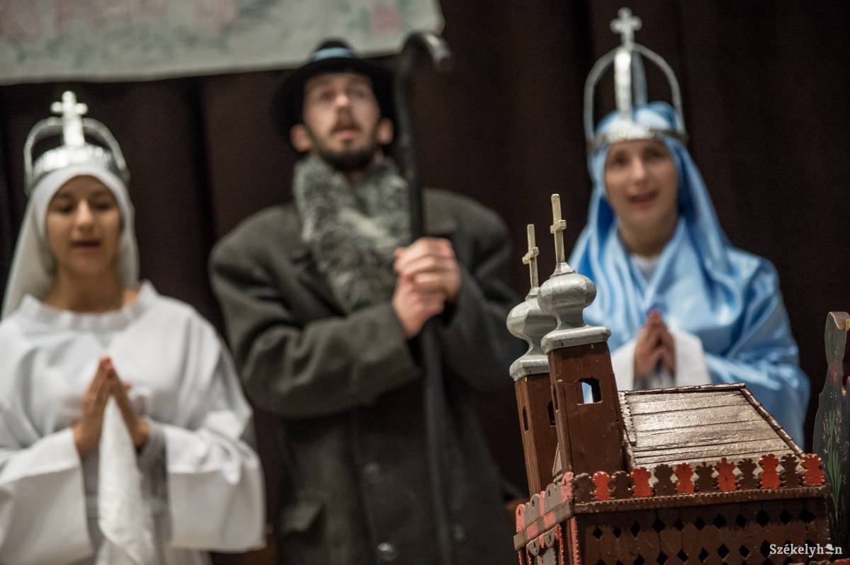 &bullet;  Fotó: Barabás Ákos