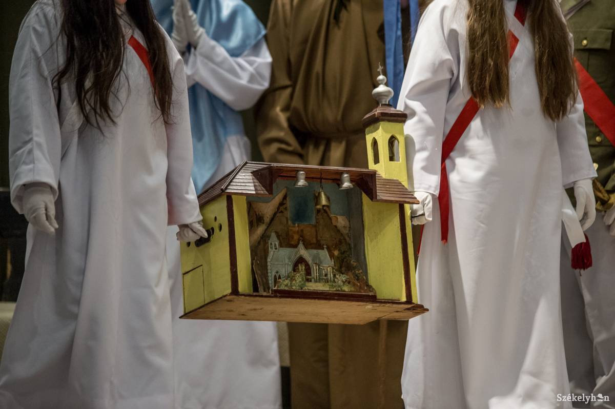 &bullet;  Fotó: Barabás Ákos