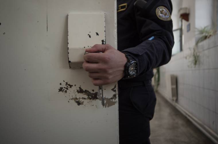Megszökött Bukarestben egy Mészáros Zsombor nevű, emberölésért 18 év szabadságvesztésre ítélt fogvatartott