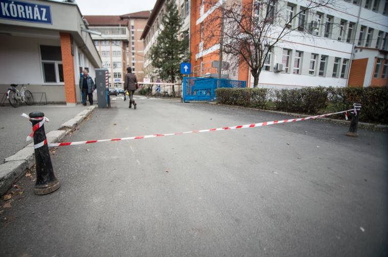 Ezt jobb ha tudja, mielőtt autóval akarna bemenni a kórház udvarára
