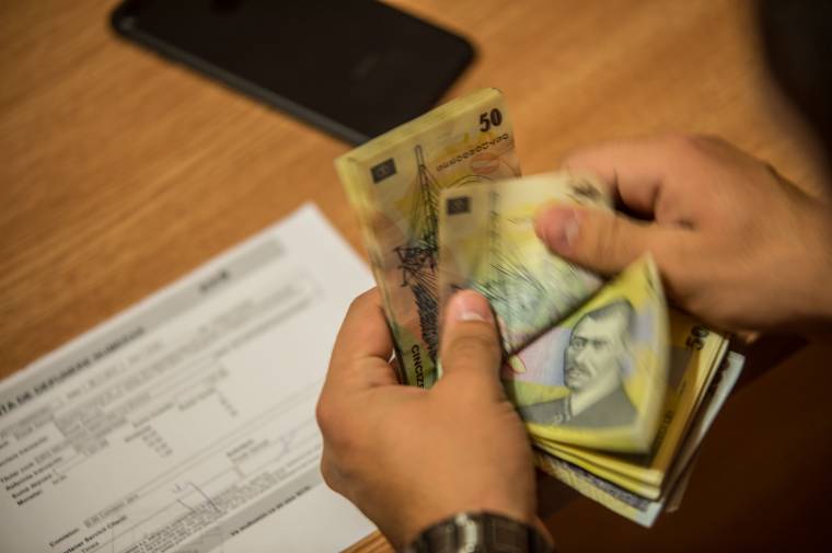 A multik helyett a helyi vállalkozásokat segítik
