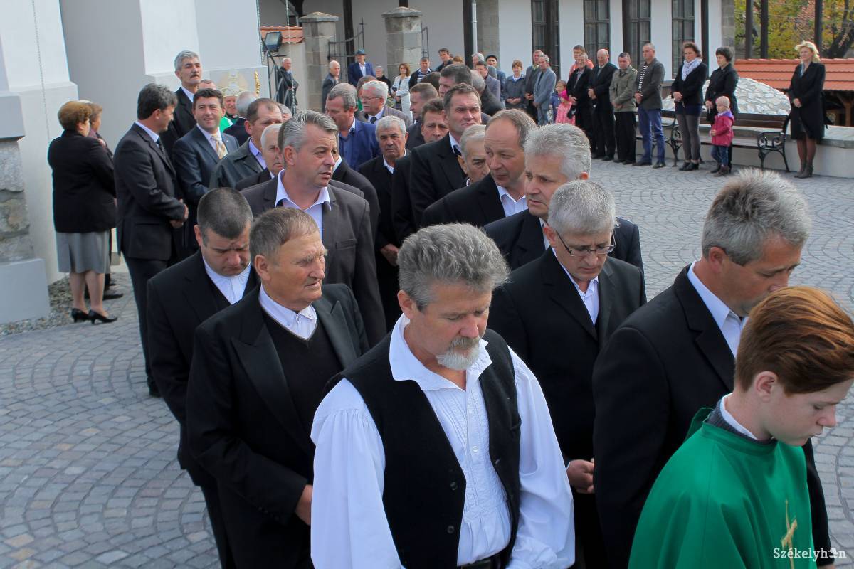 •  Fotó: Pál Árpád