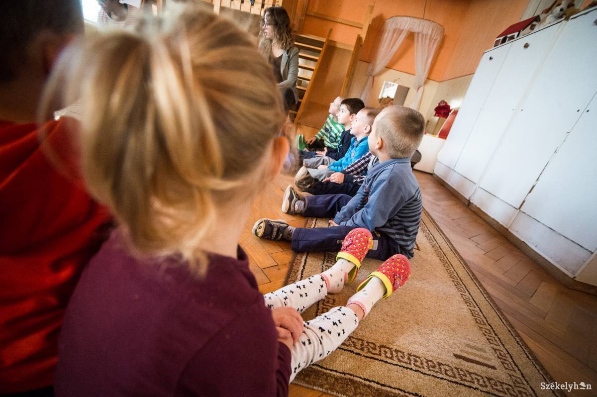 Évről évre kevesebb gyerek van a Hargita megyei óvodákban. Országos szintű probléma •  Fotó: Barabás Ákos