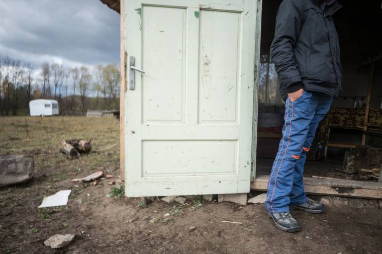 Esztenáról emelték el a piát, rendőrkézre kerültek