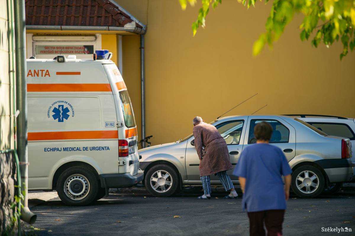 Büntetésre is számíthatnak hamarosan a szabályszegők •  Fotó: Barabás Ákos
