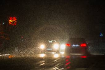 Óvatosságra int a rendőrség, ha útra indulunk a közelgő rossz időben