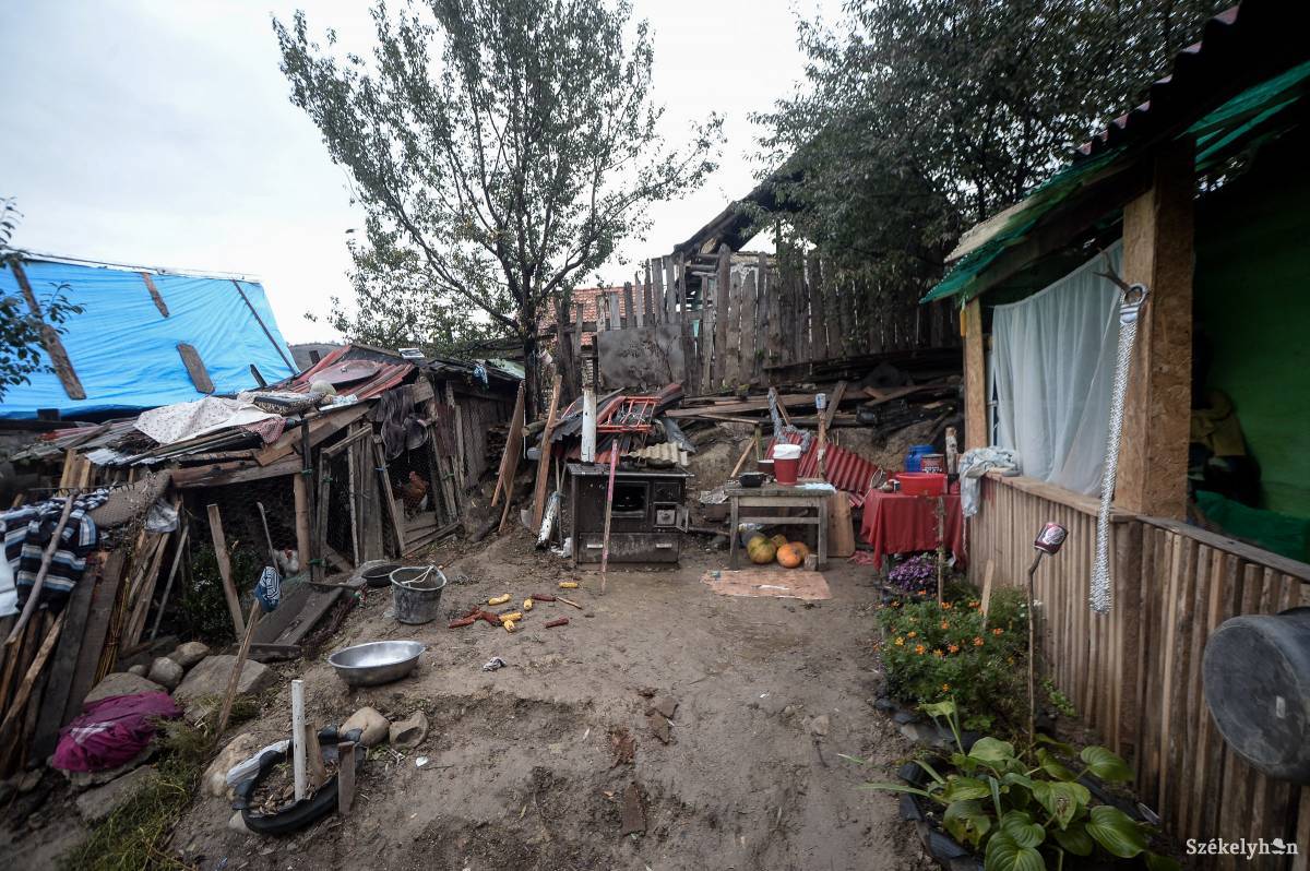 Silány körülmények. A létminimum alatt él a roma közösségek jelentős része. Archív •  Fotó: Barabás Ákos