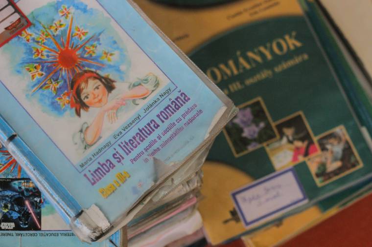 Aggódnak a szakemberek a tankönyvkiadás központosítása miatt