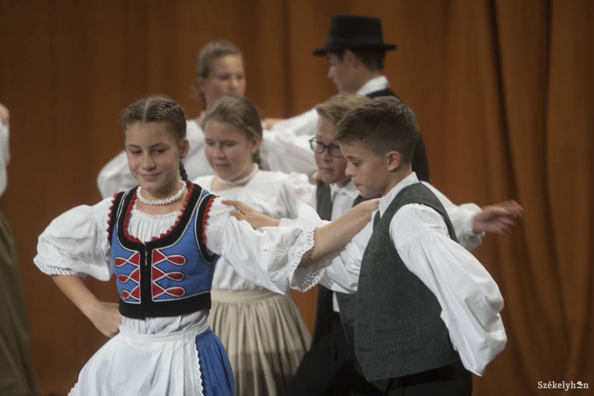 &bullet;  Fotó: Haáz Sándor