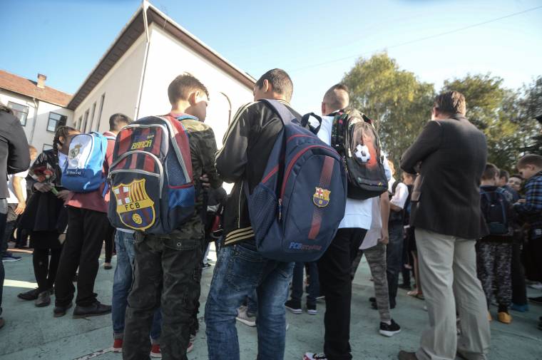 Valószínűleg év végén kapják meg a szociális ösztöndíjukat a rászoruló diákok