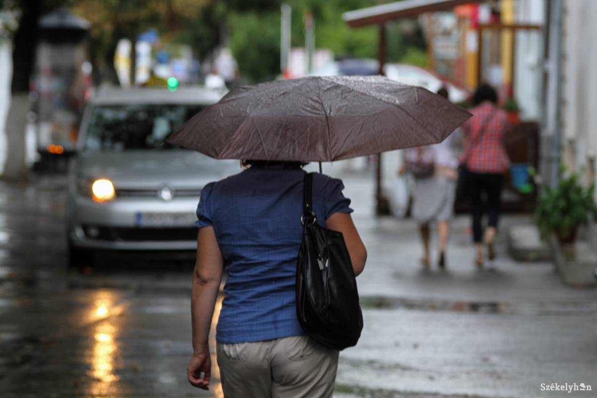 Csapadékkal érkezik a lehűlés, amit ismét felmelegedés követ. Képünk illusztráció •  Fotó: Pál Árpád