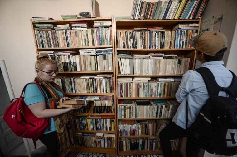 Vajon ennél a turkálónál fognak-e nyitás előtt sorban állni?