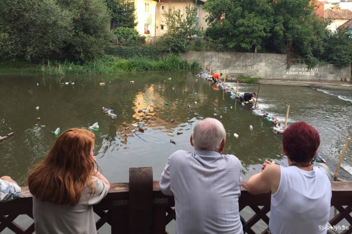 &bullet;  Fotó: Barabás Ákos