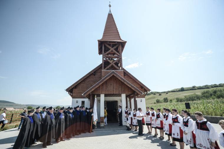 A templomot megépítették, a gyülekezet következik