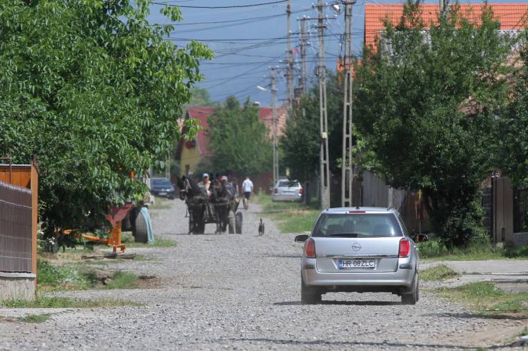 Kétszeresére nőhet a leaszfaltozott utcák száma Szentegyházán